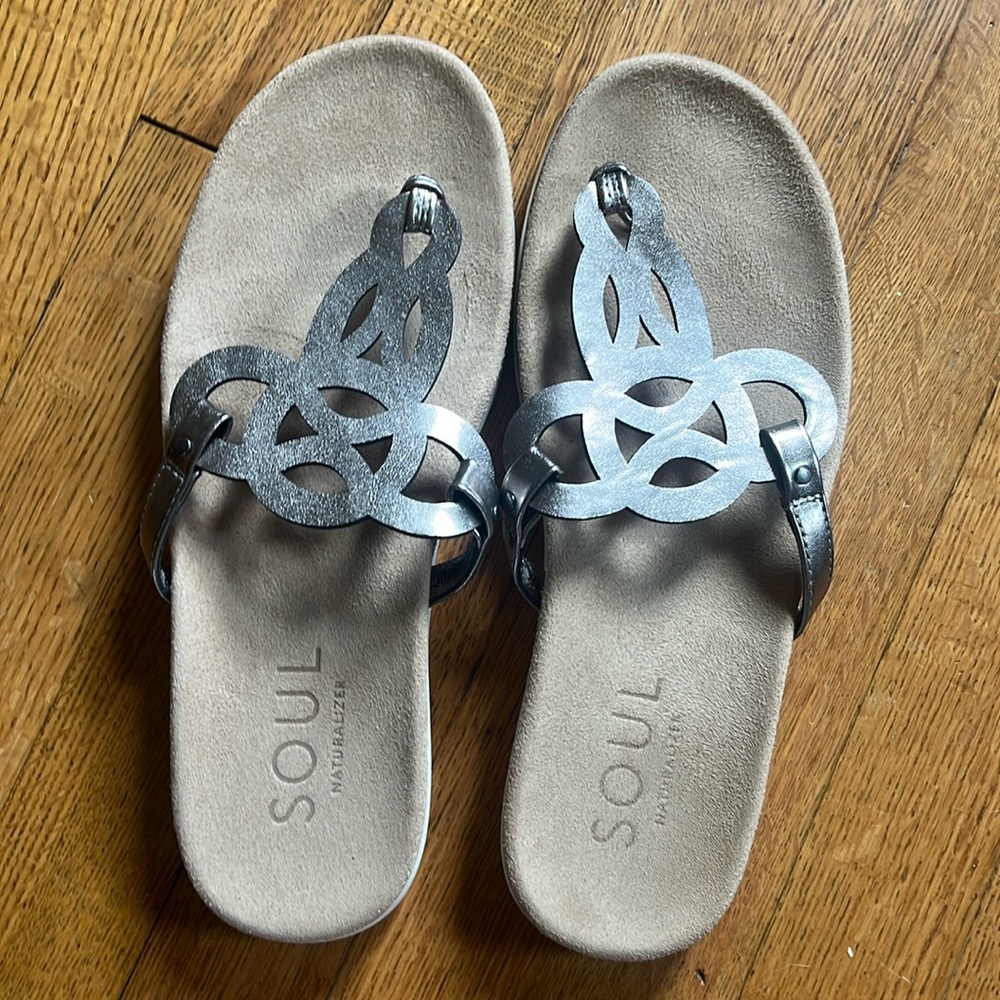 Soul Naturalized thong sandals